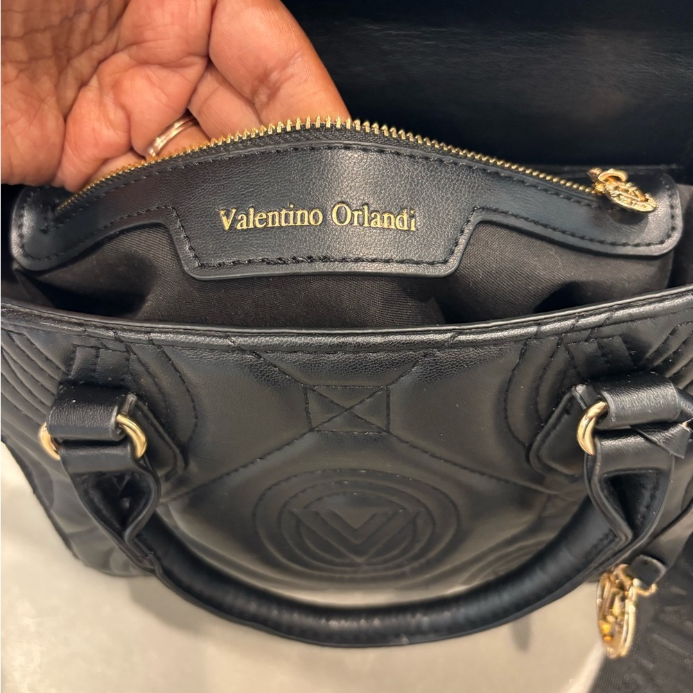 Valentino Orlandi Black Quilted Shoulder Bag with Gold Accents - Picture 5 of 7
